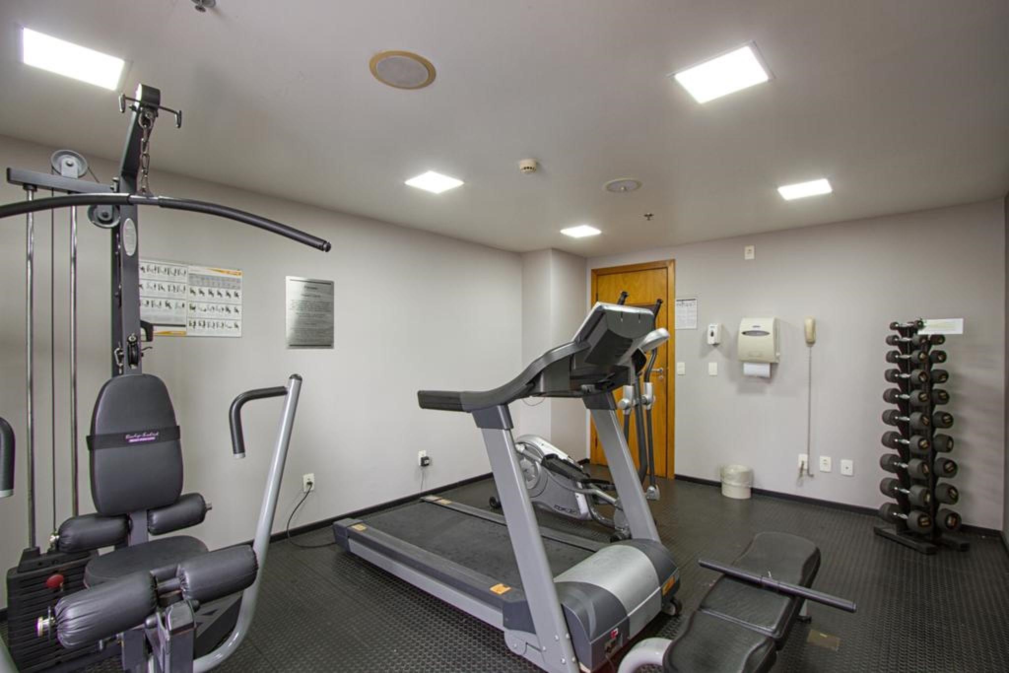 Comfort Hotel Жоинвили Экстерьер фото